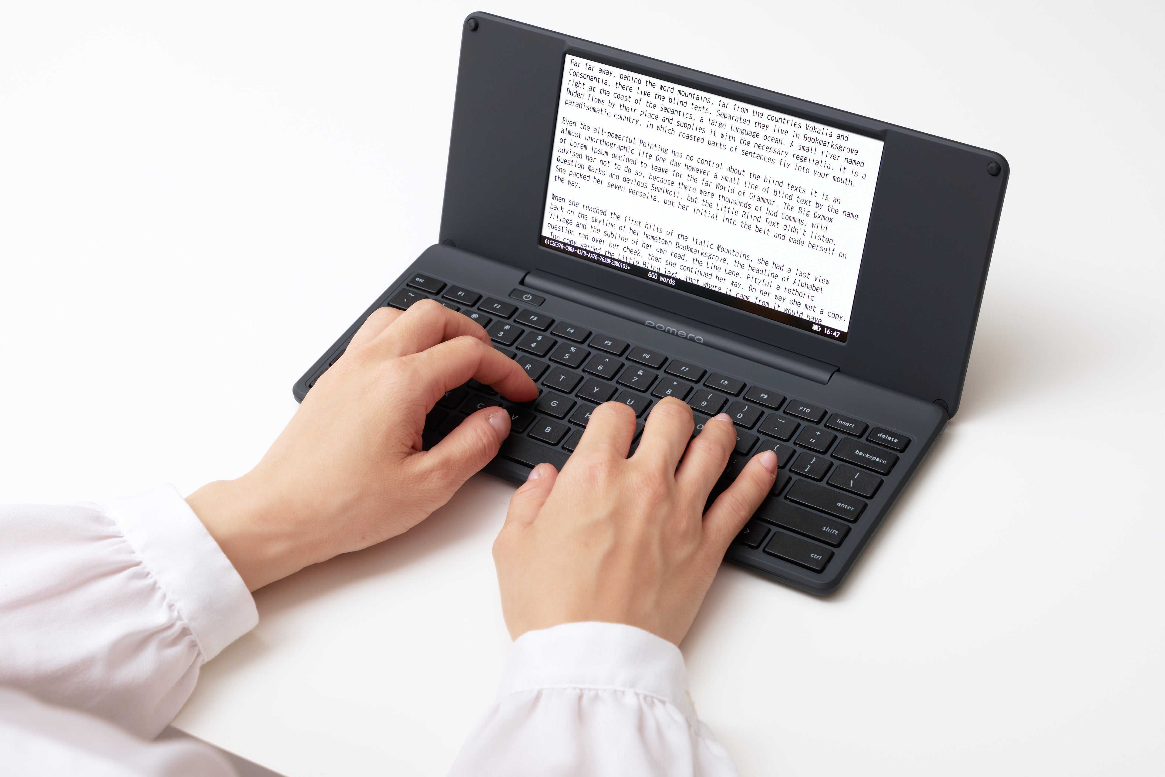 pomera - Full-Suite Typewriter For Focused Writing